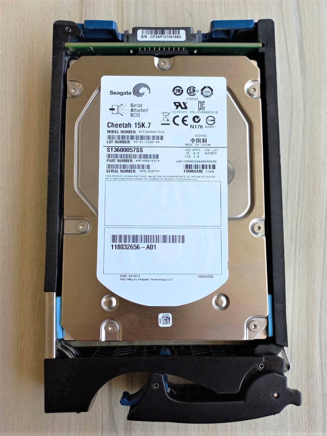 005049274 9FN066-031 EMC 600-GB 6G 15K 3.5 SAS HD.