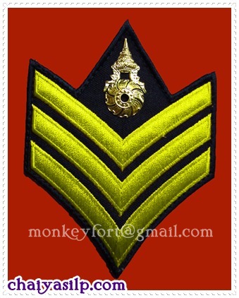 เครื่องหมายทหารบก สิบเอก