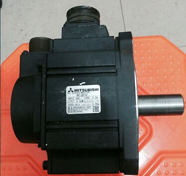 HC-SF52 SERVO MOTOR " MITSUBISHI "