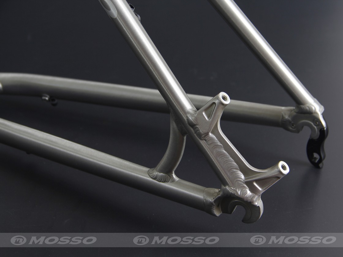 เฟรม MOSSO 690 PRO เฟรมอลูมิเนียมน้ำหนักเบาเพียง 1.26 กก. | 26" และ 27.5" | จักรยานเสือภูเขา XC มืออาชีพ