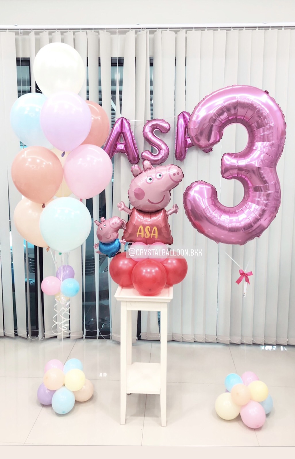 ลูกโป่ง วันเกิดเด็ก ฟอยล์ Peppa Pig ตั้งฐาน 1 ชิ้น พร้อม ช่อลูกโป่งสีพาสเทล ช่อ 9 ลูก 1 ช่อ,ฟอยล์ตัวเลข 40" 1 ชิ้น พร้อมตกแต่ง ฟอยล์ตัวอักษร 16" 3 ตัวอักษร พร้อมตกเเต่ง สามารถเปลี่ยนสีลูกโป่ง/เปลี่ยนข้อความ/เปลี่ยนสี-ฟอยล์ตัวเลข/เปลี่ยนฟอยล์ตกแต
