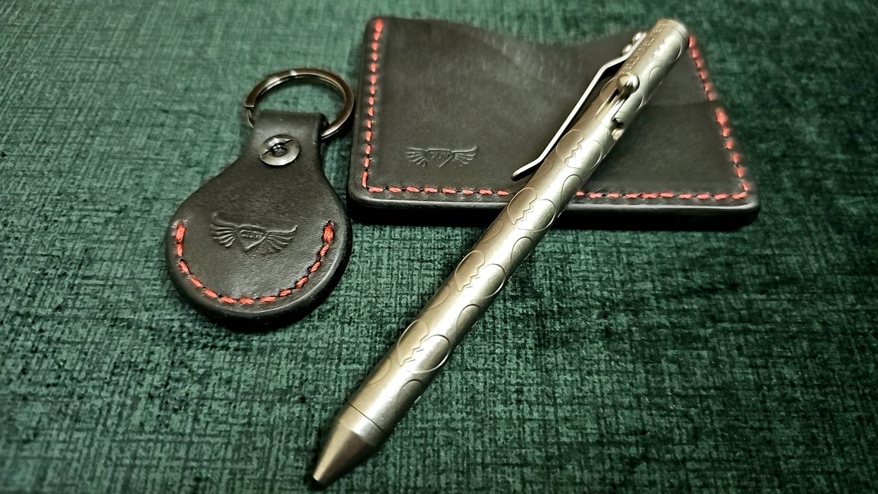 Fellhoelter TiBolt Pen - Titanium Tumbled Broken Heart
