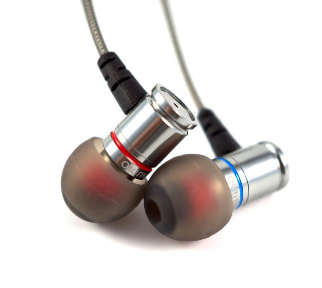 หูฟัง Fischer Audio Bullet 6mm. เบสแน่น เสียงสมดุล ใส่สบาย รายละเอียดชัดเจน