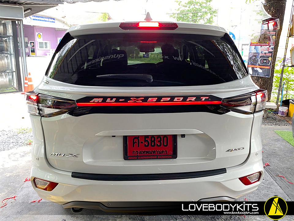คาดเอวมีไฟ MU-X SPORT : MU-X 2021-2023