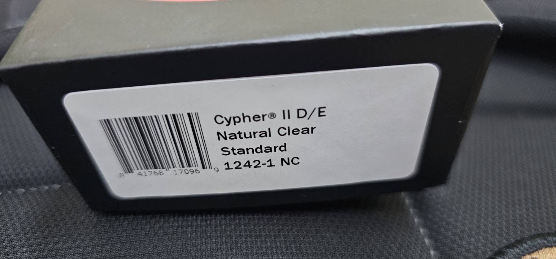 Microtech Cypher II D/E - Natural Clear Handle - Black Blade