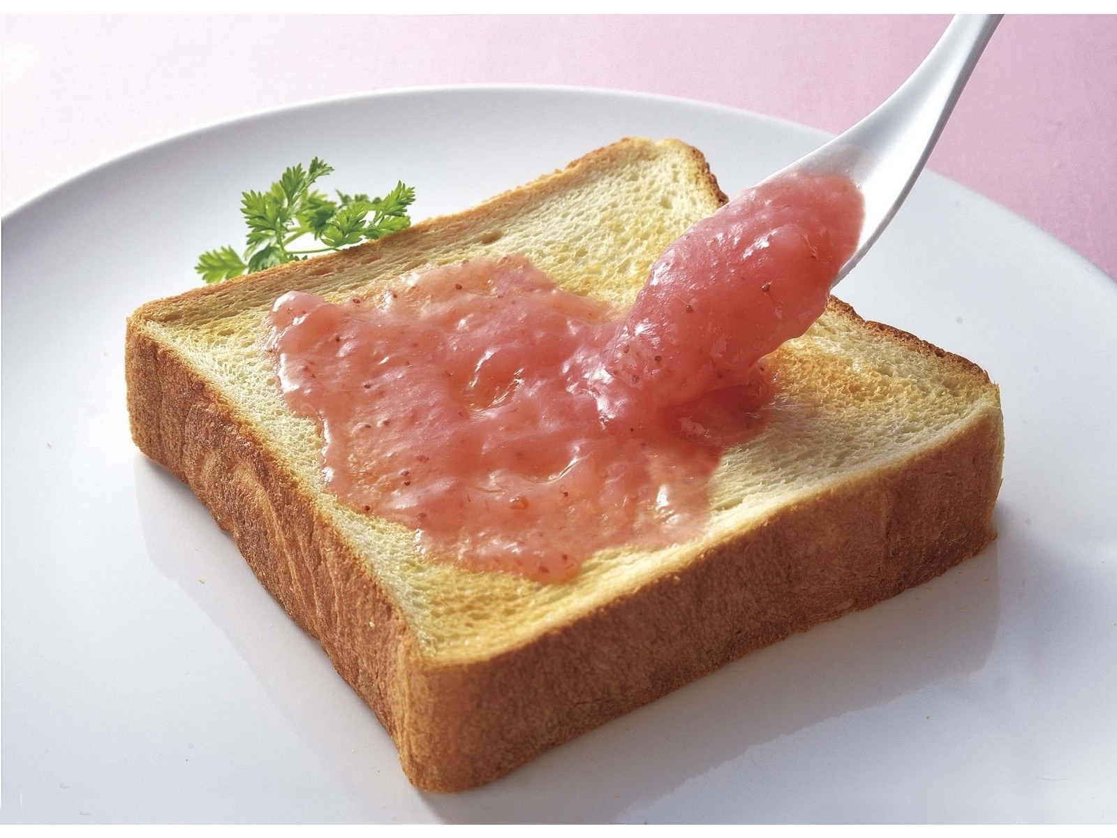 Komeda Strawberry Butter Jamแยมสตรอเบอร์รี่ที่ผลิตในญี่ปุ่น 240 g