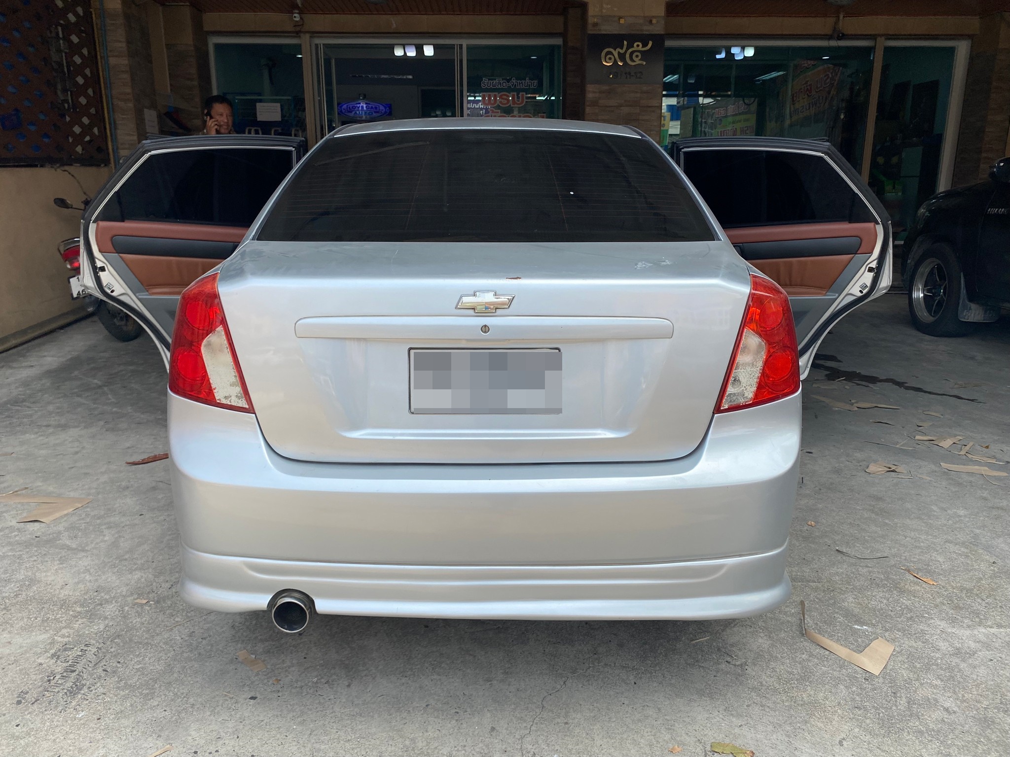 พรมดักฝุ่น Chevrolet Optra ปูพรม7D สีน้ำตาลเข้ม ด้ายทอง + ไวนิลสีครีม