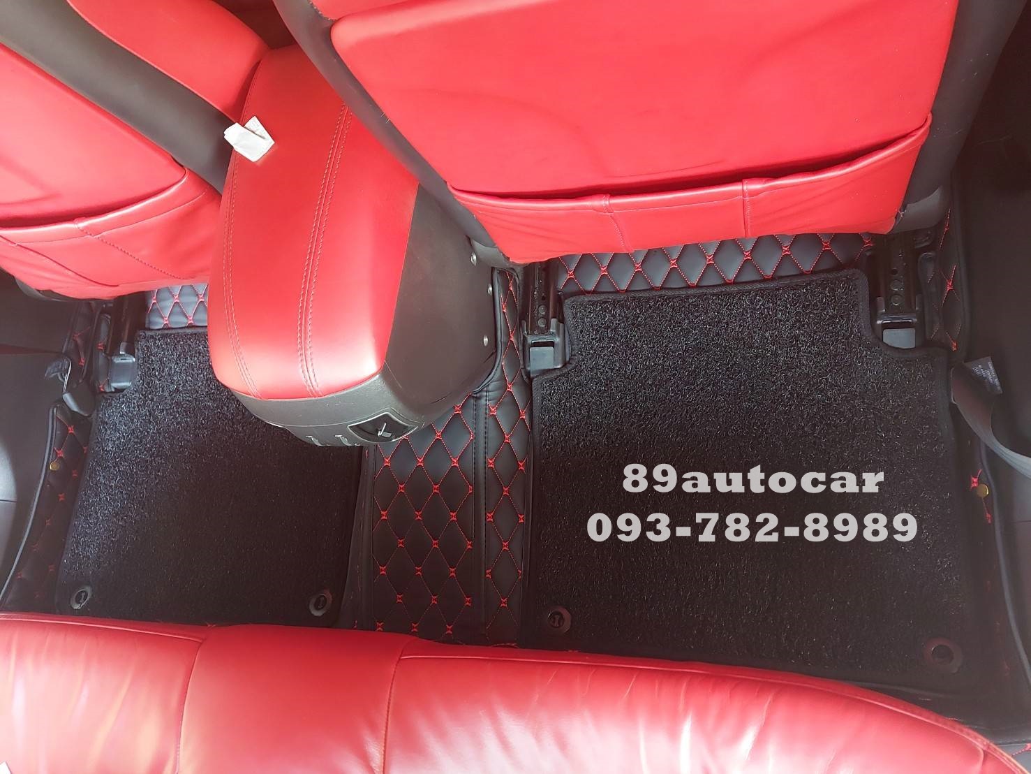 ขายพรมรถ Hyundai Sonata ปูพรม7D สีดำด้ายแดง + ไวนิลดักฝุ่นสีดำ