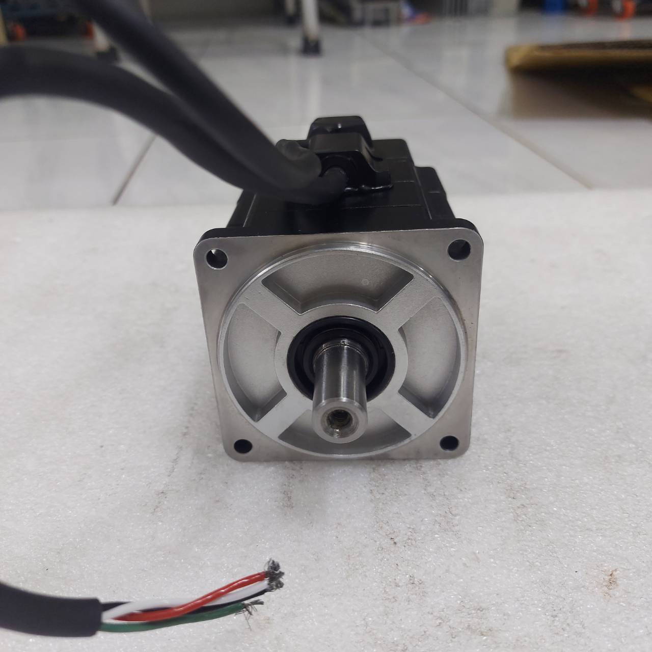 P50B07030DXS00M SERVO MOTOR " SANYO DENKI "