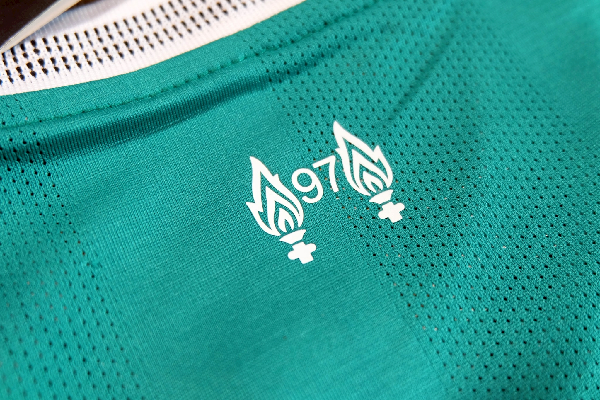Liverpool 2025/26Green Third Player Grade Jersey เสื้อลิเวอร์พูล เขียว เกรดนักเตะ ฤดูกาลใหม่