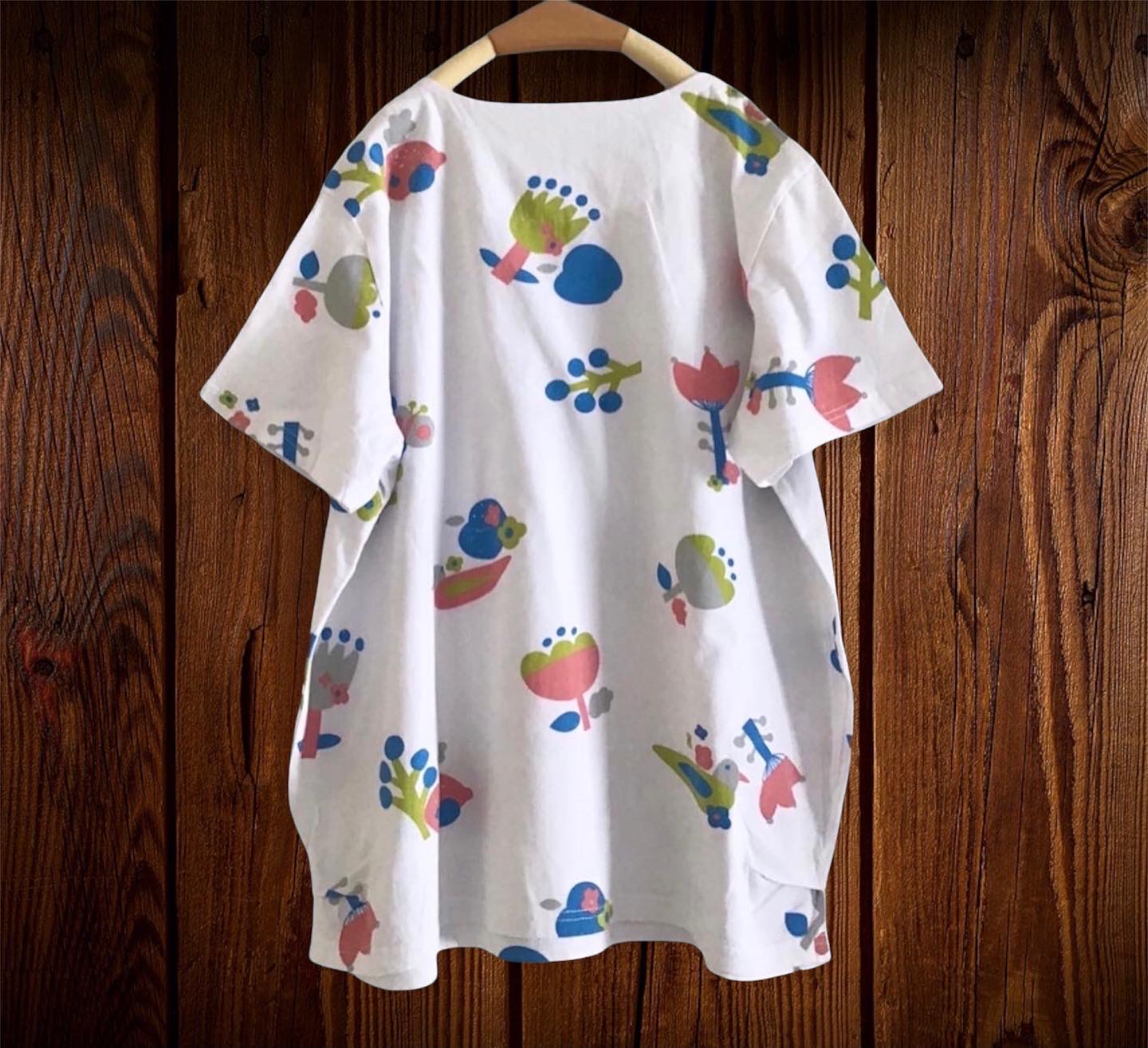 เสื้อยืดสกรีนลายดอกไม้ 9am