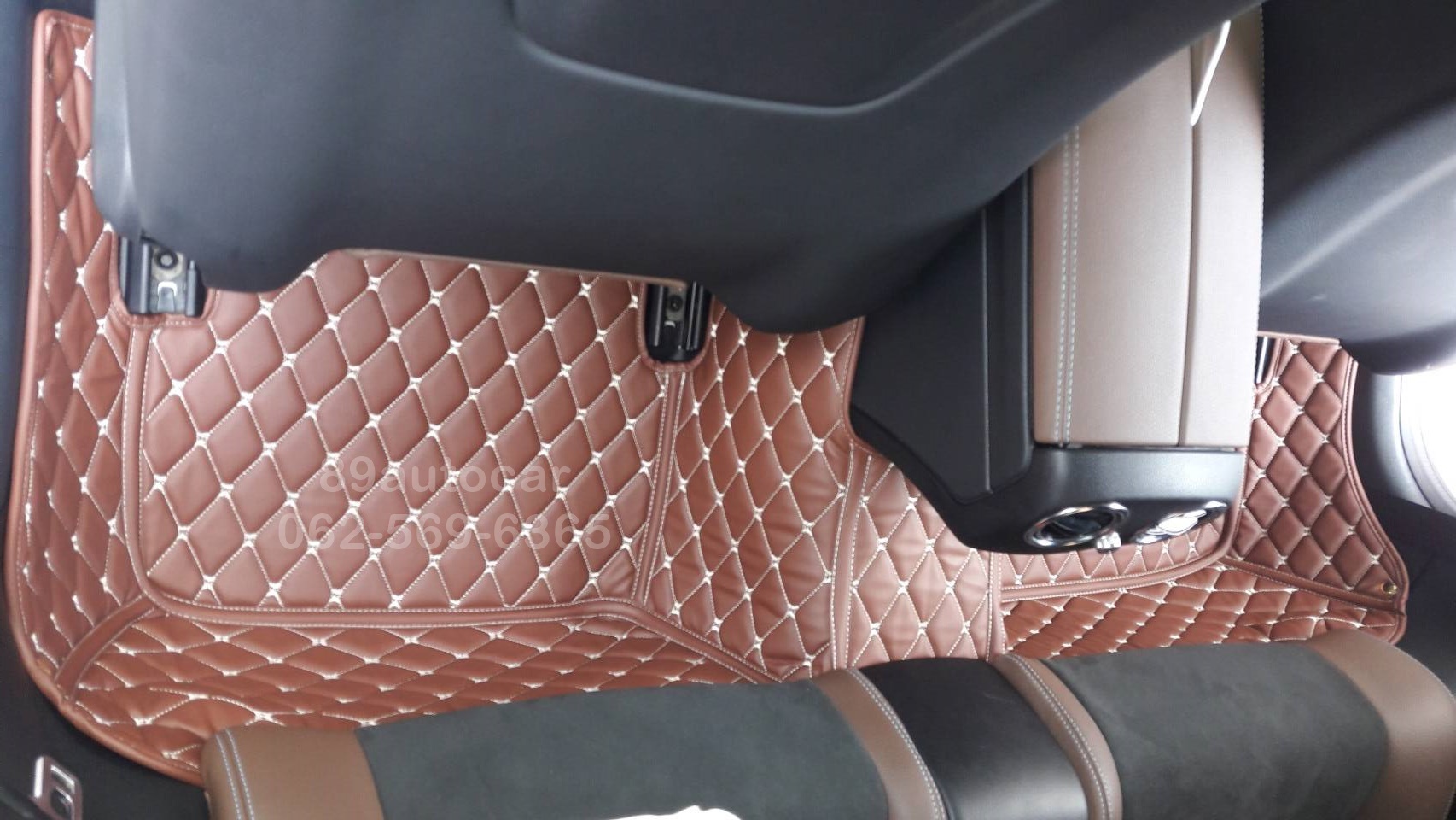 พรมรถยนต์ Benz C200 W205 Coupe ปูพรมหกดี สีกาแฟ เต็มคัน