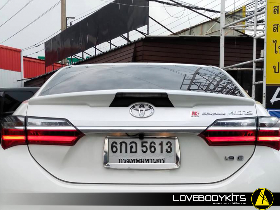 สปอยเลอร์แนบ Touring: ALTIS 2014-2018