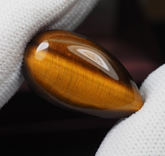 ไทเกอร์อาย (Tiger's eye) 20.65 กะรัต