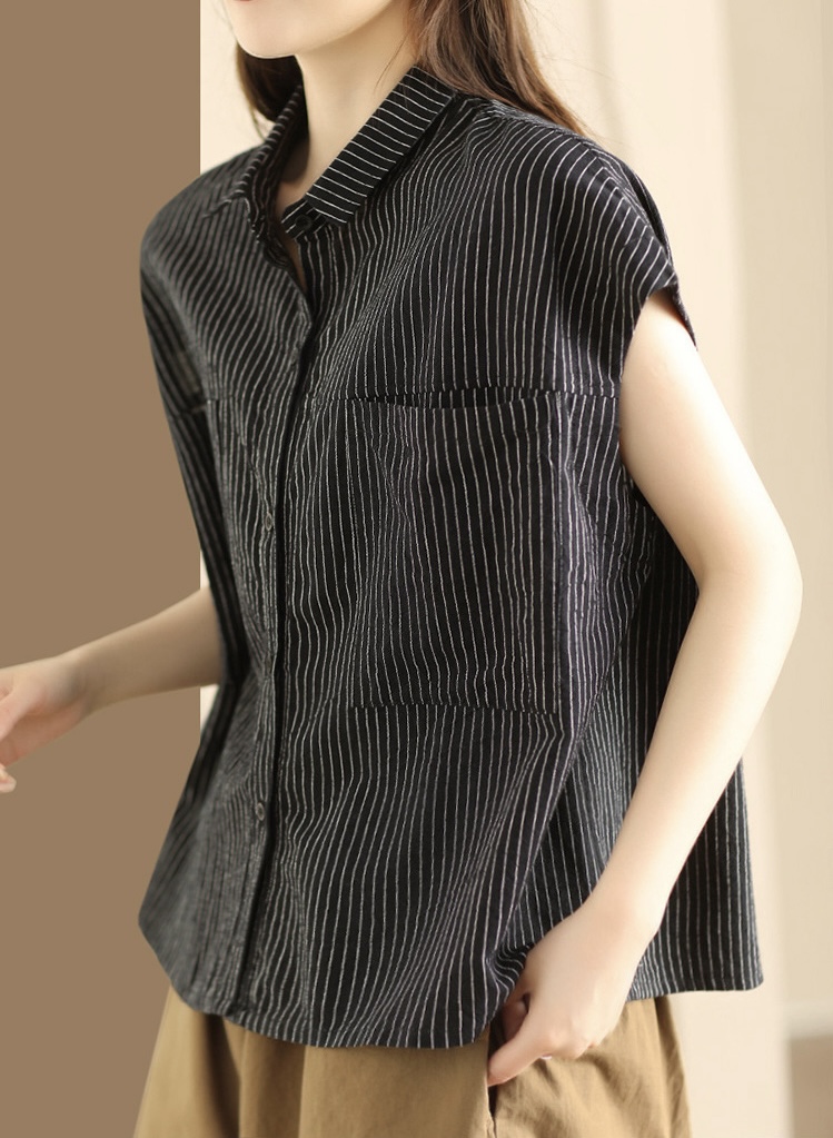 เสื้อผ้าฝ้ายผสมป่านลายทางแต่งกระเป๋า