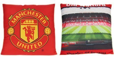 หมอนอิง แมนยู Manchester United Ground Cushion ขนาด 39Cm x 39Cm สำหรับใช้ภายในบ้าน พร้อมโลโก้ แมนยู สวยงาม