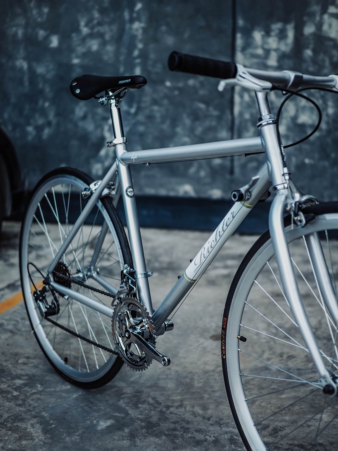 จักรยานเสือหมอบรุ่นแฮนด์ตรงสไตล์วินเทจ Richter KYLO เฟรมอลูมิเนียม เกียร์ Shimano 2*7 สปีด ล้อ 700c NEW2024