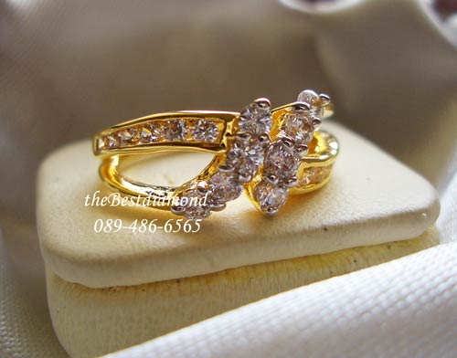 BR710+++แหวนไขว้ H+++ แหวนแบบ Modern น่ารักมากๆๆ คล้ายๆรูปตัว H งานสวย เพชรแวววาวมากๆๆๆ แบบเหมือนร้านจิวเลย