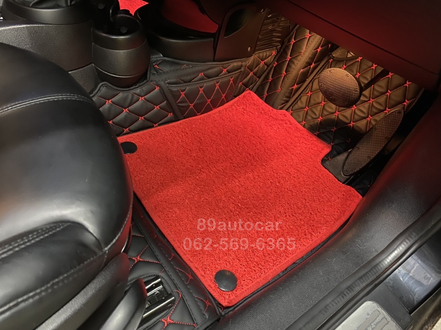 พรมรถยนต์ Mini Countryman 2014 ปูพรม7D สีดำด้ายแดง + พรมดักฝุ่นสีแดง เข้ารูป