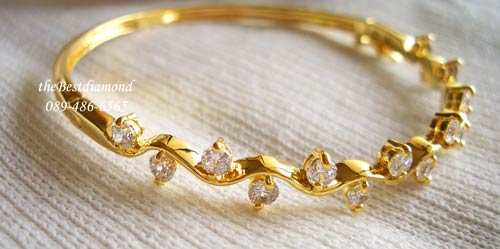 BB025+++กำไลระย้าคลื่น+++กำไลน่ารักๆๆๆ รูปคลื่นฝังเพชรตรงแต่ละโค้ง งานน่ารักสุดๆ แบบเหมือนของจริง เพชรแวววาว ใส่ติดข้อมือได้เลย ไม่เวอร์เกินไป