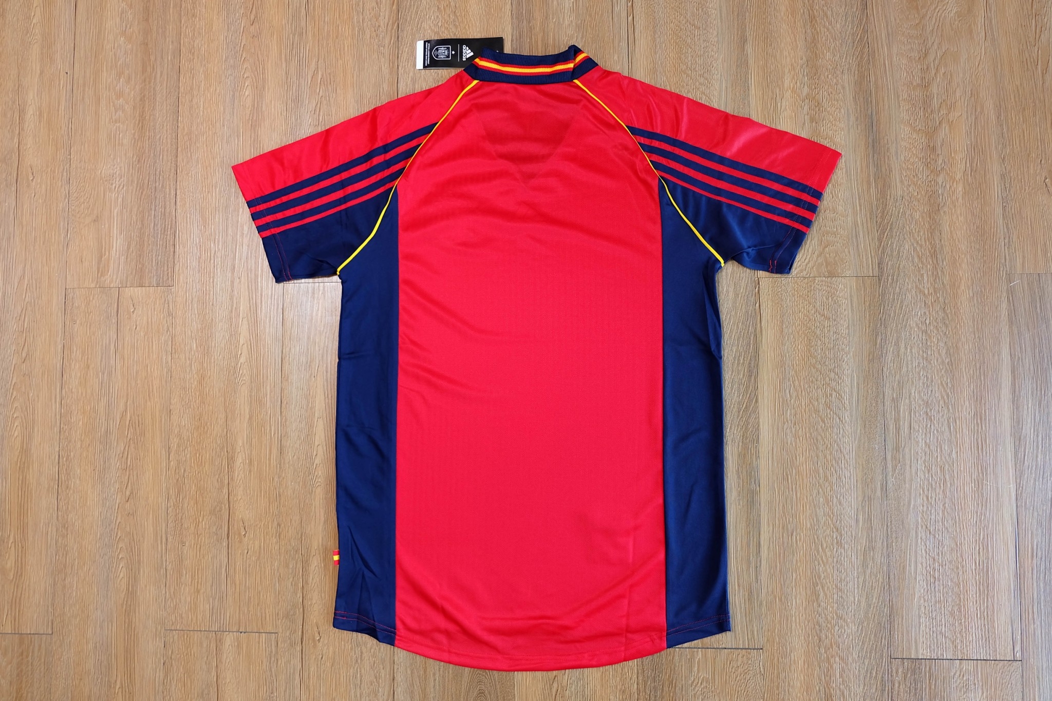 Spain 1998/99 Vintage Jersey เสื้อทีมชาติสเปนย้อนยุค