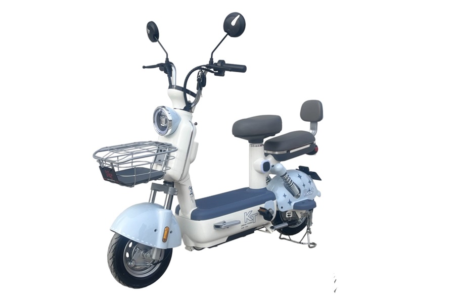 รถมอเตอร์ไซค์ไฟฟ้า KT รุ่น KT-T8 มาพร้อมกับหน้าจอดิจิทัล มอเตอร์ 800W แบตเตอรี่ 48V 12AH ความเร็วสูงสุด 65 Km/h