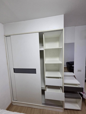 ให้เช่าซูม คอนโด 49 ตึก A ห้อง 26 ตร.ม.เฟอร์ครบ มีเครื่องซักผ้า ใกล้ ม.กรุงเทพฯ