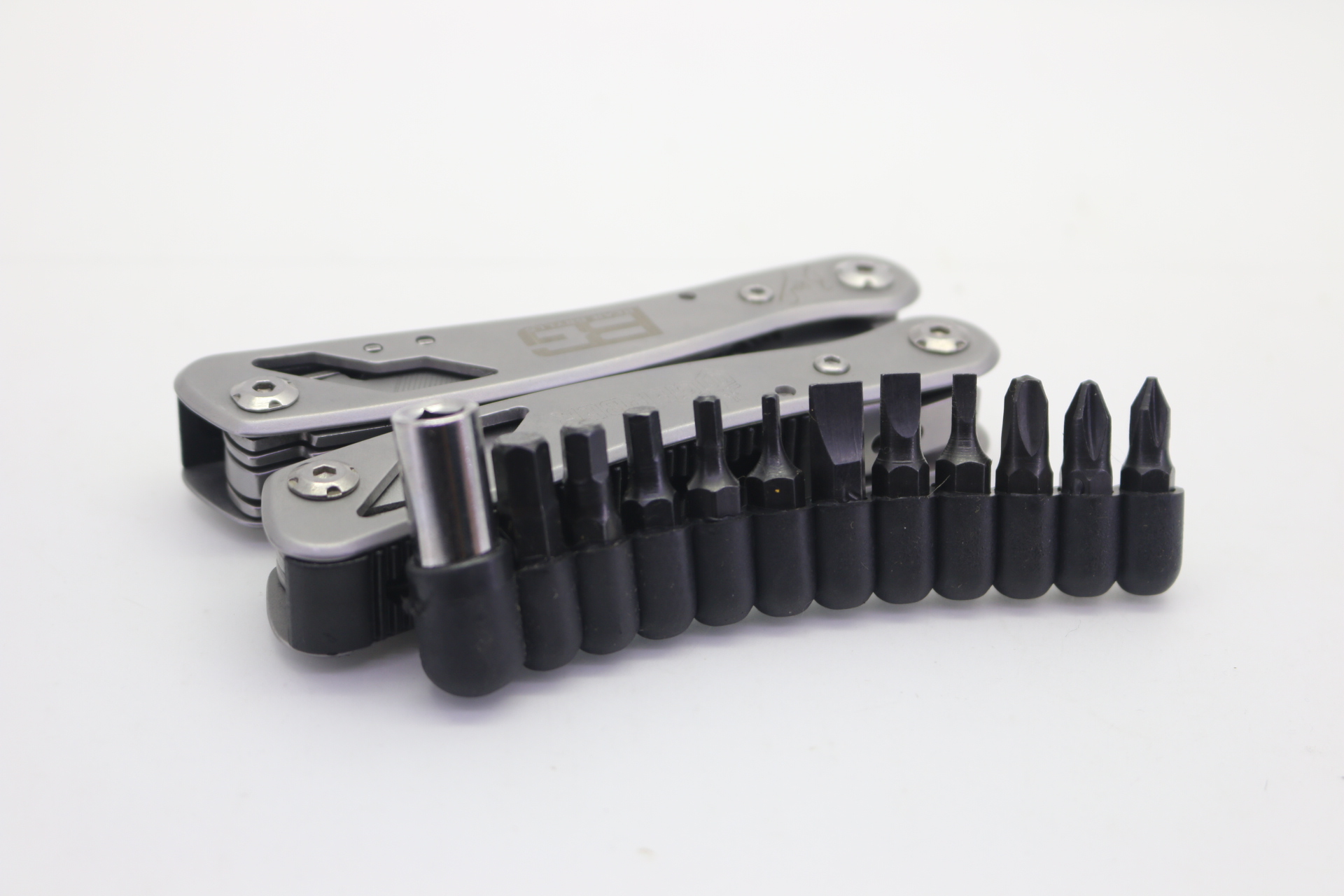 คีมเอนกประสงค์ Gerber Multitool (OEM) สีเงิน