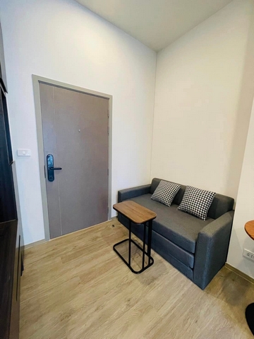 ให้เช่าคอนโดดิ ออริจิ้น ปลั๊ก แอนด์ เพลย์ รามอินทรา ตึก B 25.5 ตร.ม.ห้องใหม่ เฟอร์ครบ ใกล้รถไฟฟ้า