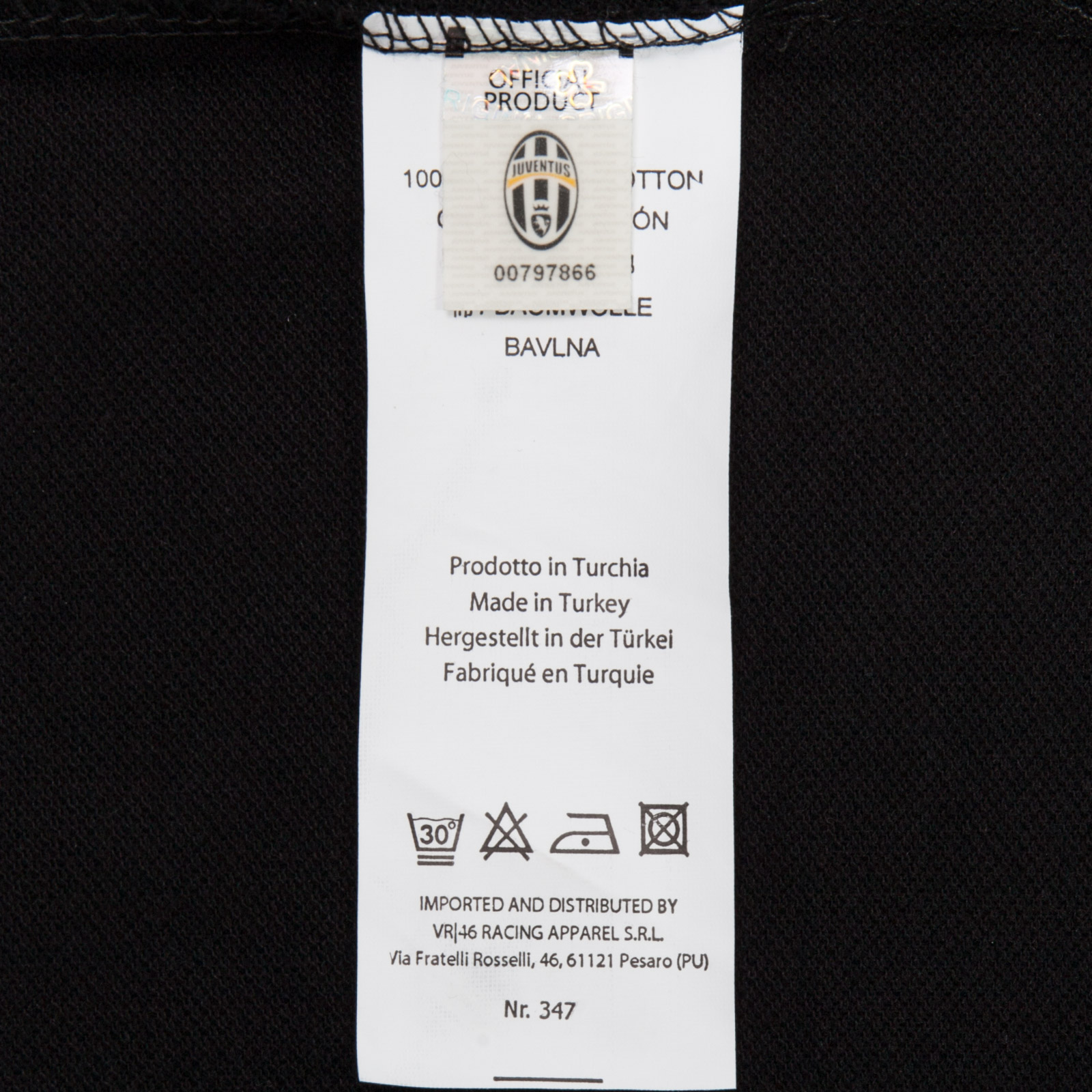 เสื้อโปโลยูเวนตุสของแท้ Juventus Small Crest Polo Black