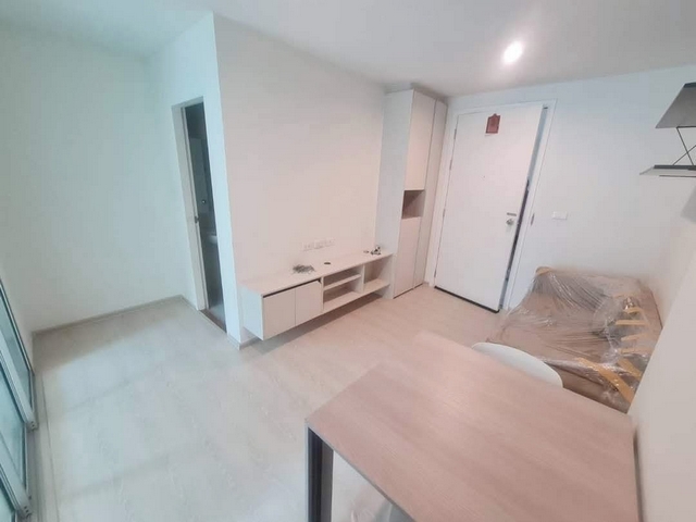 ให้เช่าคอนโด เดอะ คิทท์ พลัส พหลโยธิน-คูคต ตึกB 28 ตรม.เฟอร์ครบ ใกล้รถไฟฟ้าคูคต