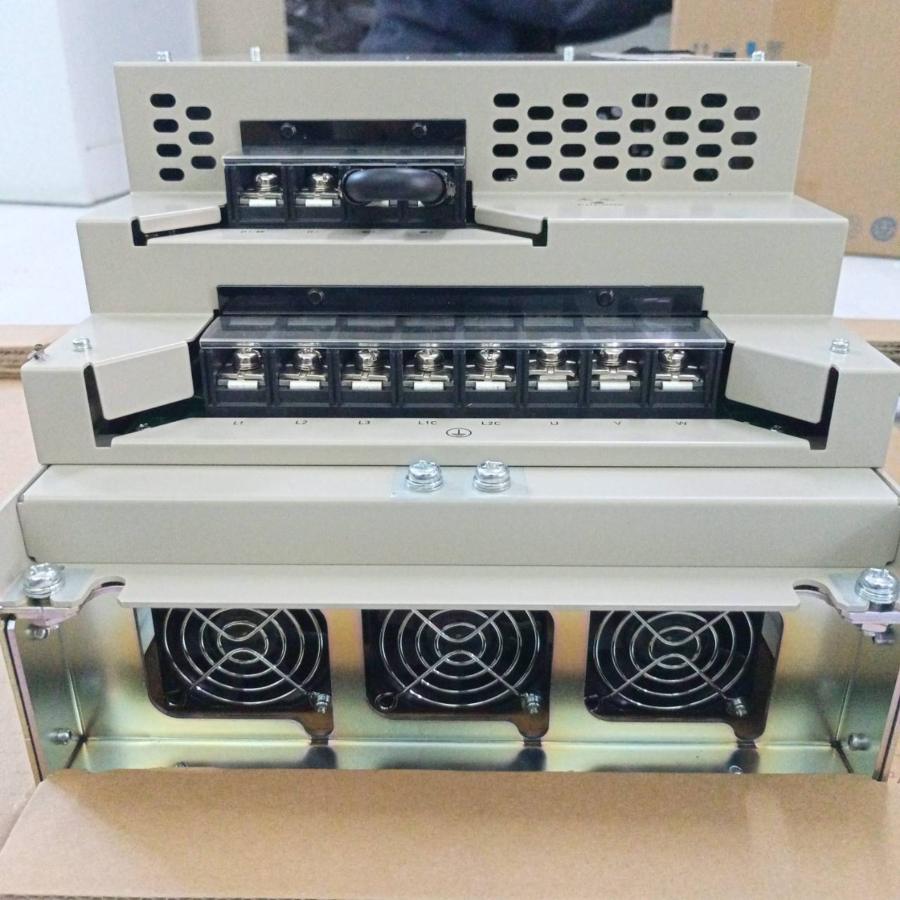 SGD7S-780A00B202 SERVO DRIVE " YASKAWA "