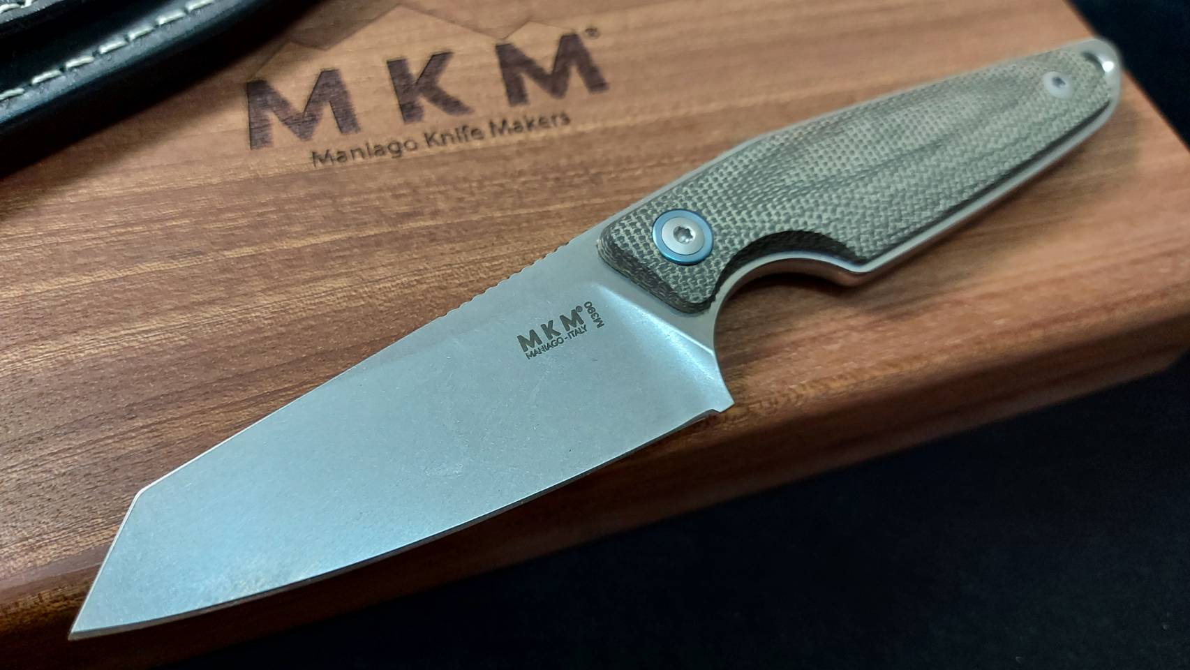 MKM MAKRO 1 M390 SW SHEEPSFOOT FIXED bld GRN CVN MICARTA hdl