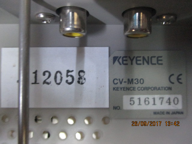 LCD TOUCH SCREEN “ KEYENCE ” รุ่น CV-M30