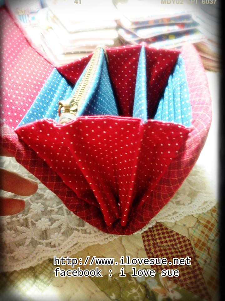 กระเป๋าสามพับใบสั้น ผ้าอเมริกา - สั่งทำค่ะ