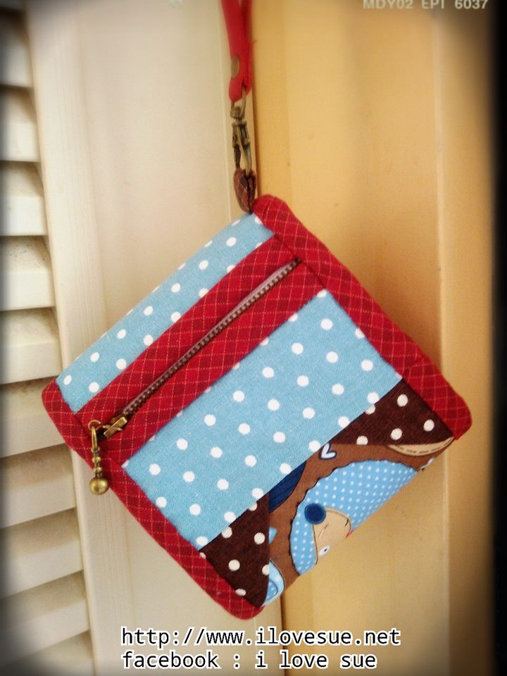 กระเป๋าสามพับใบสั้น ผ้าอเมริกา - สั่งทำค่ะ