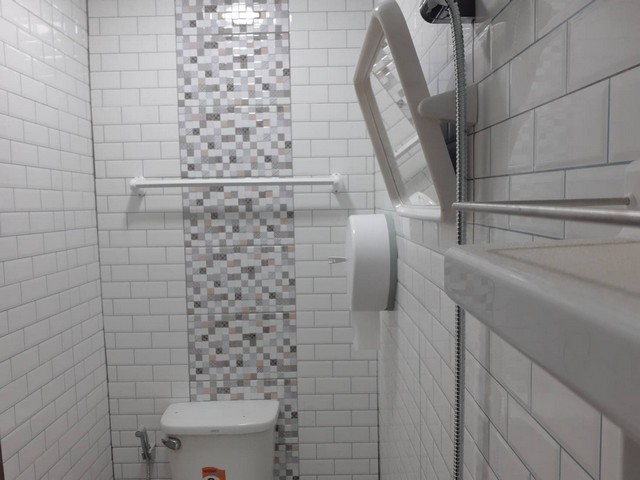 ขายทาวน์เฮ้าส์หมู่บ้านกรุงทอง 2 ชั้น 2 ห้องนอน 1 ห้องน้ำ รีโรเวทใหม่ พร้อมเข้าอยู่