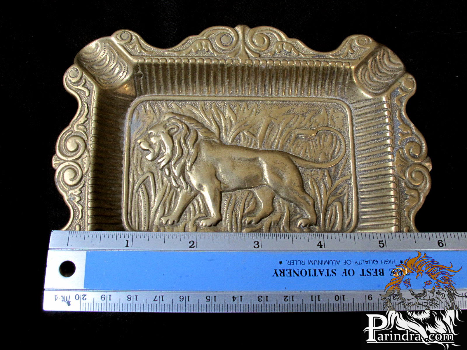 ถาดเขี่ยบุหรี่งานเก่าลายสิงโต งานนอกโรมาเนีย