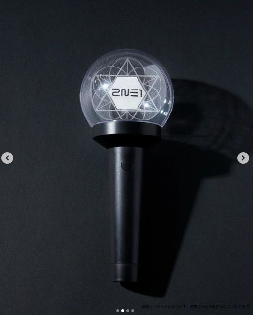 PRE แท่งไฟ [2NE1] OFFICIAL LIGHT STICK (ของแท้ 100%) ระบุสีที่ต้องการ