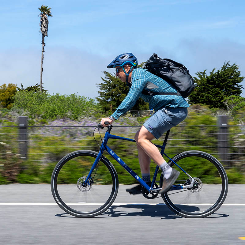 MARIN PRESIDIO 3 จักรยานซิตี้ไบค์ สายพาน เฟรมคาร์บอน 8 เกียร์ในดุม | เบรกดิสก์ไฮดรอลิก