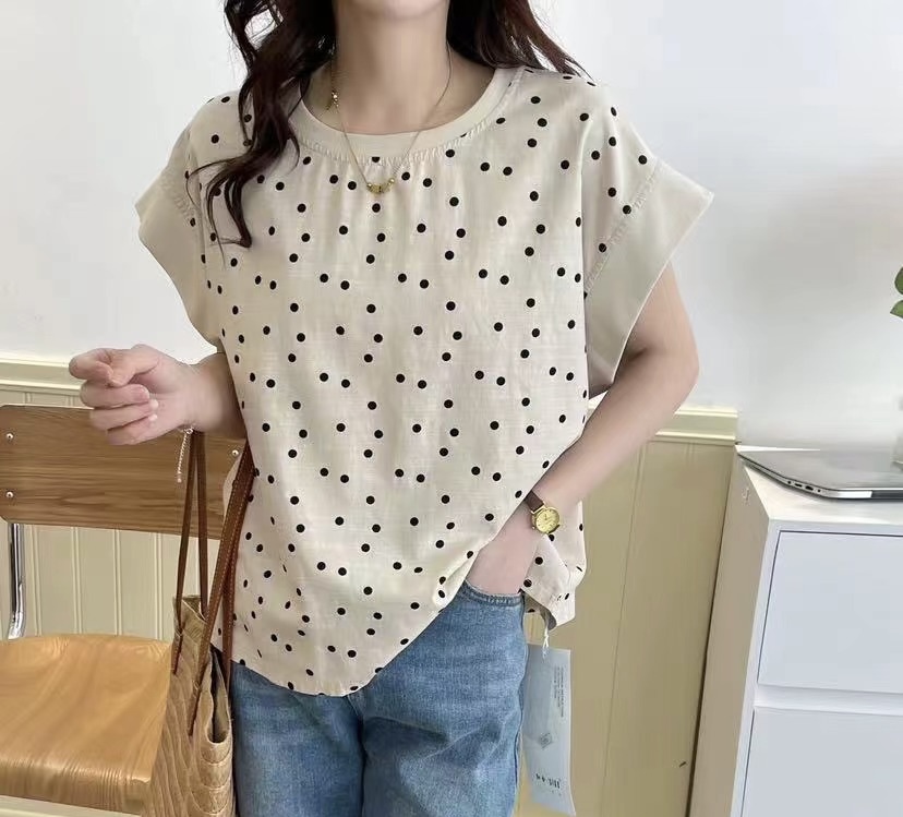 เสื้อผ้าฝ้ายลายจุด