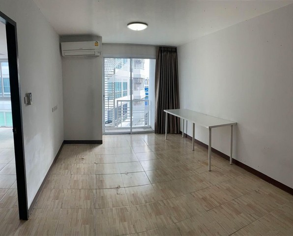 ให้เช่าซี ทู คอนโดมิเนียม ชั้น7 ห้อง 54ตรม.เฟอร์ครบ ใกล้ MRT พหลโยธิน พร้อมอยู่