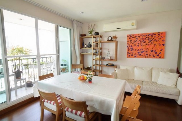 ให้เช่าคอนโดหรู ไอวี่ ทองหล่อ ชั้น 10 ห้อง 186 ตร.ม.4 ห้องนอน เฟอร์นิเจอร์ เครื่องใช้ครบครัน