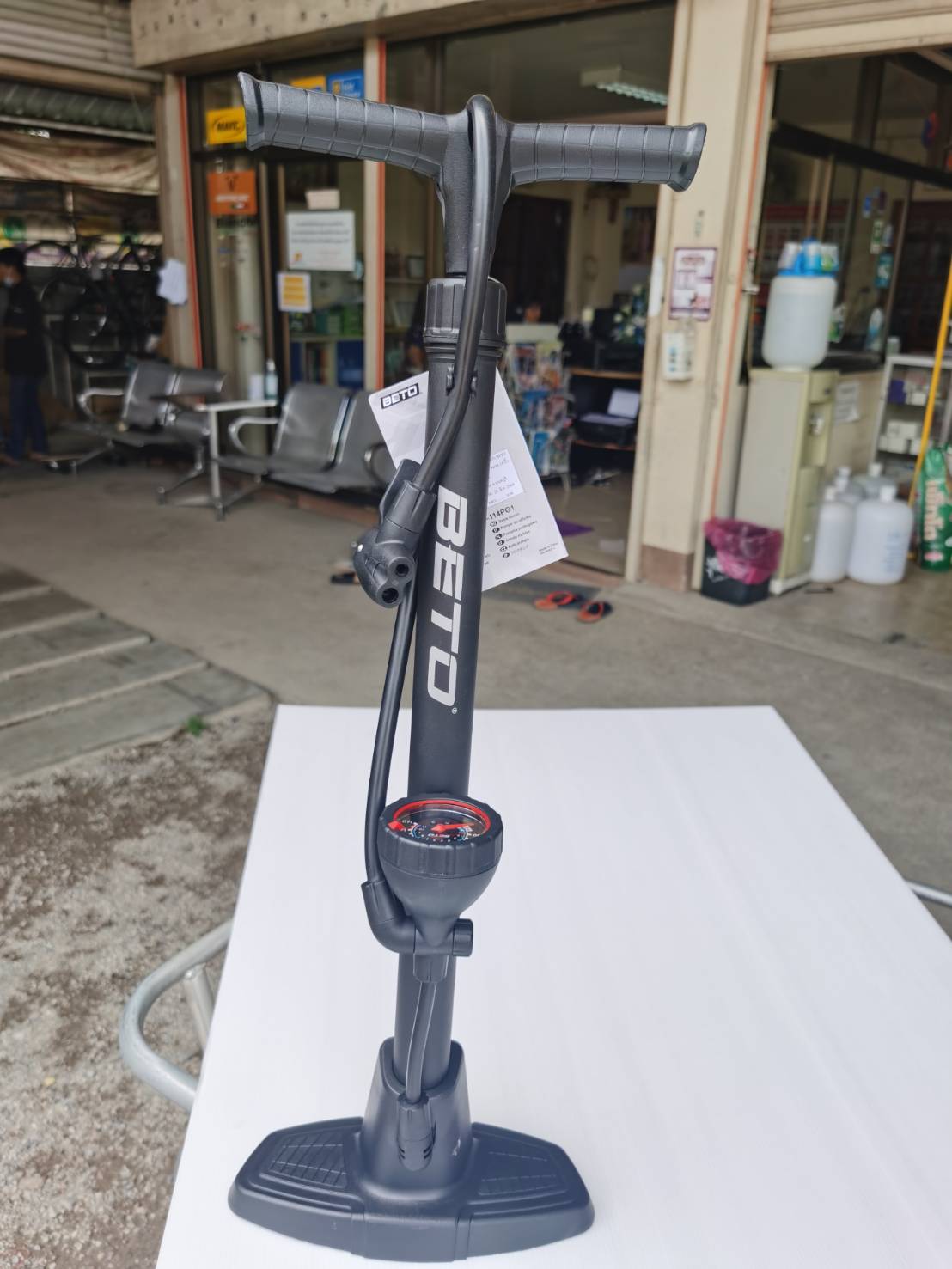 สูบตั้งพื้นอลูมิเนียม BETO CMP-114AG1 ด้ามไฟเบอร์ เบา สูบได้ทั้ง Presta และ SChrader 160PSI