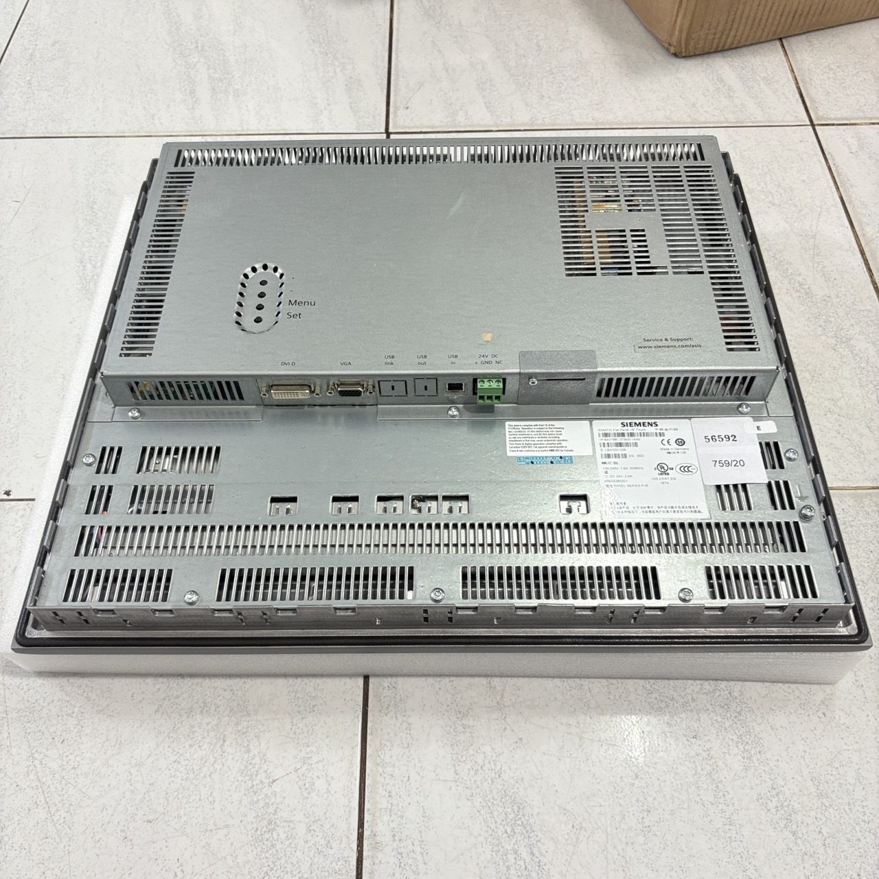 6AV7861-3TB00-1AA0 HMI " SIEMENS "