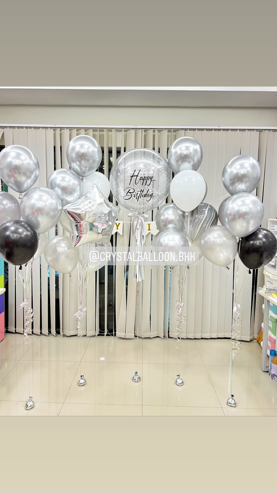 ลูกโป่ง วันเกิด Bubble ขนาด 24" Theme สีเงิน พร้อม ป้ายธง Happy Birthday พร้อม ช่อลูกโป่ง 4 ช่อ,ลูกโป่งลายหิน USA พร้อมตกเเต่ง สามารถเปลี่ยนสีลูกโป่ง/เปลี่ยยนข้อความ/เปลี่ยนขนาดได้