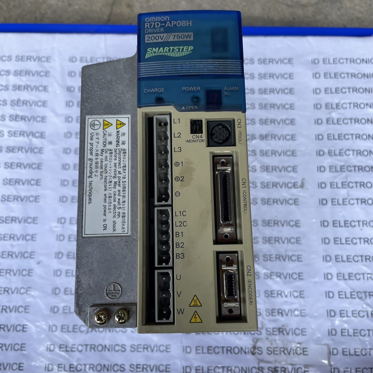 R7D-AP08H SERVO DRIVE " OMRON "
