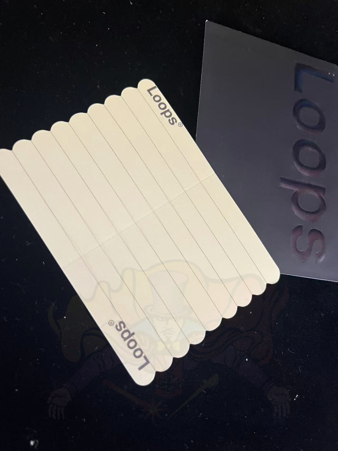 ++ อุปกรณ์มายากล เสกของย้ายที่ /ลอย (Loops) by Yigal Mesika