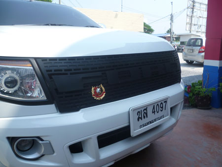 กระจังหน้า RANGER ทรง F-150