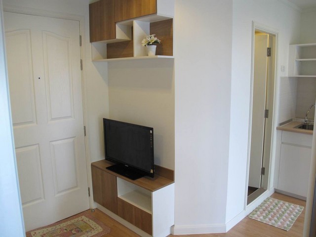 ให้เช่าคอนโดลุมพินี วิลล์ พัฒนาการ - เพชรบุรีตัดใหม่ 23 ตร.ม.ตึกA1 แอร์ 2 ตัว เฟอร์ครบ พร้อมอยู่